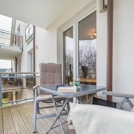 Fewo Am Hochufer In 1 Reihe Zur Ostsee Apartman Sellin